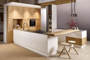 farbige KüchenDa kommt gute Stimmung auf! Eine ordentliche Portion Vitamine für die Küche dank der farbigen Gestaltung.